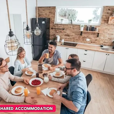 *rb26s* For Your Relaxed & Cosy + Free Parking + Free Fast Wifi * *