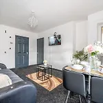 *rb26s* For Your Relaxed & Cosy + Free Parking + Free Fast Wifi *