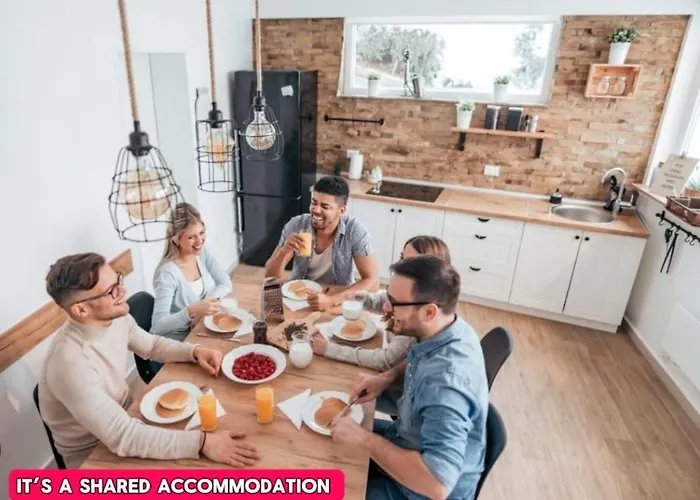 *rb26s* For Your Relaxed & Cosy + Free Parking + Free Fast Wifi * *